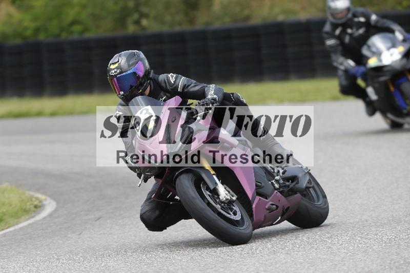 /24 08.06.2025 TZ Motorsport ADR/Gruppe gruen/63